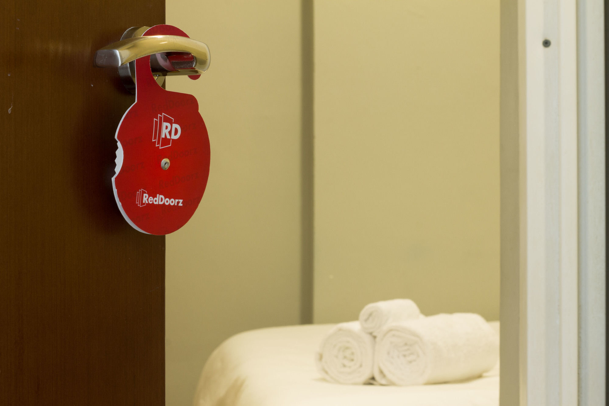 Reddoorz Near Hyperpoint Pasteur Hotel Bandung Bagian luar foto